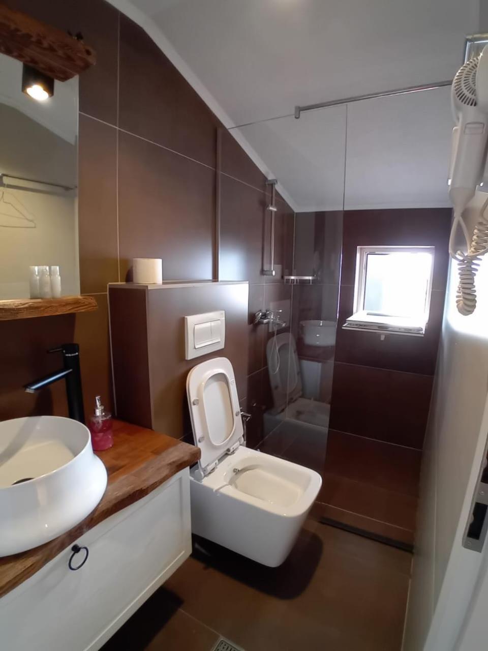 Hotel Driada Gjakova Luaran gambar