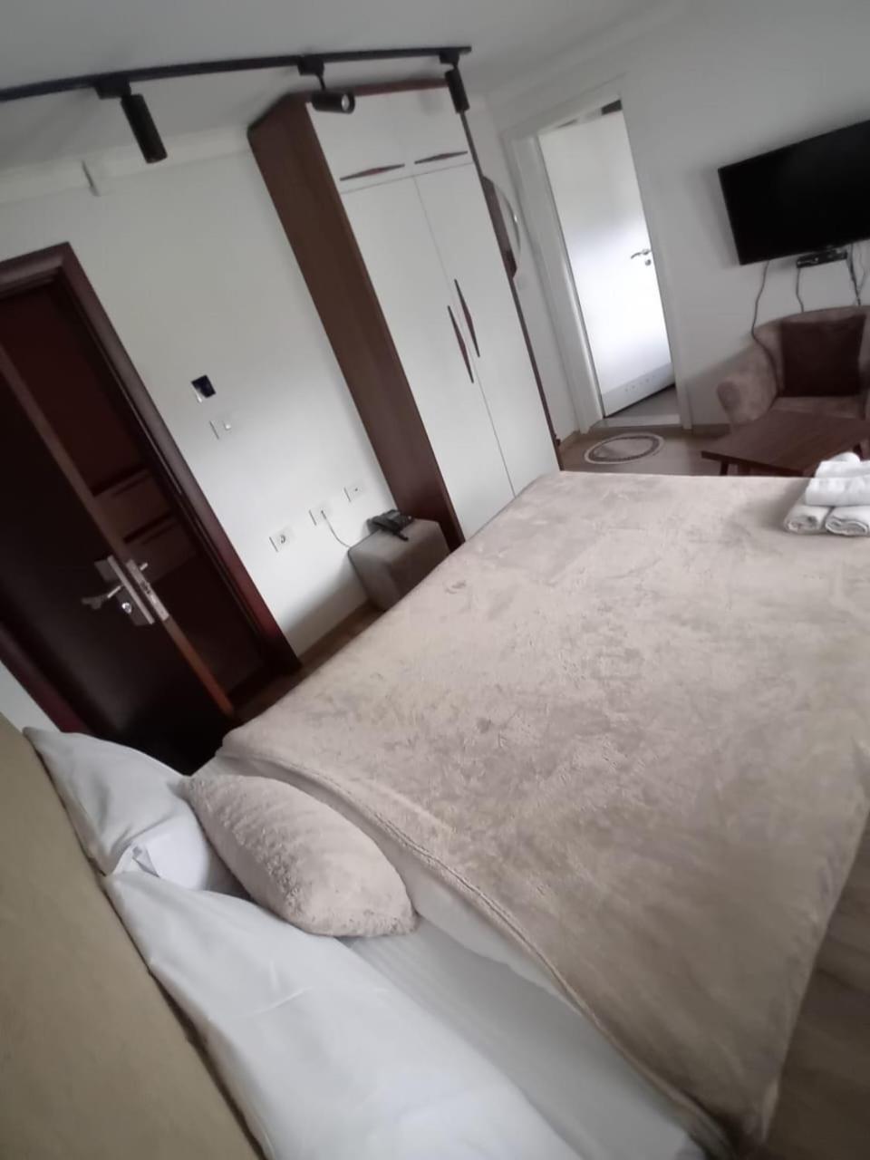 Hotel Driada Gjakova Luaran gambar